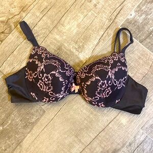Maidenform padded push-up bra
